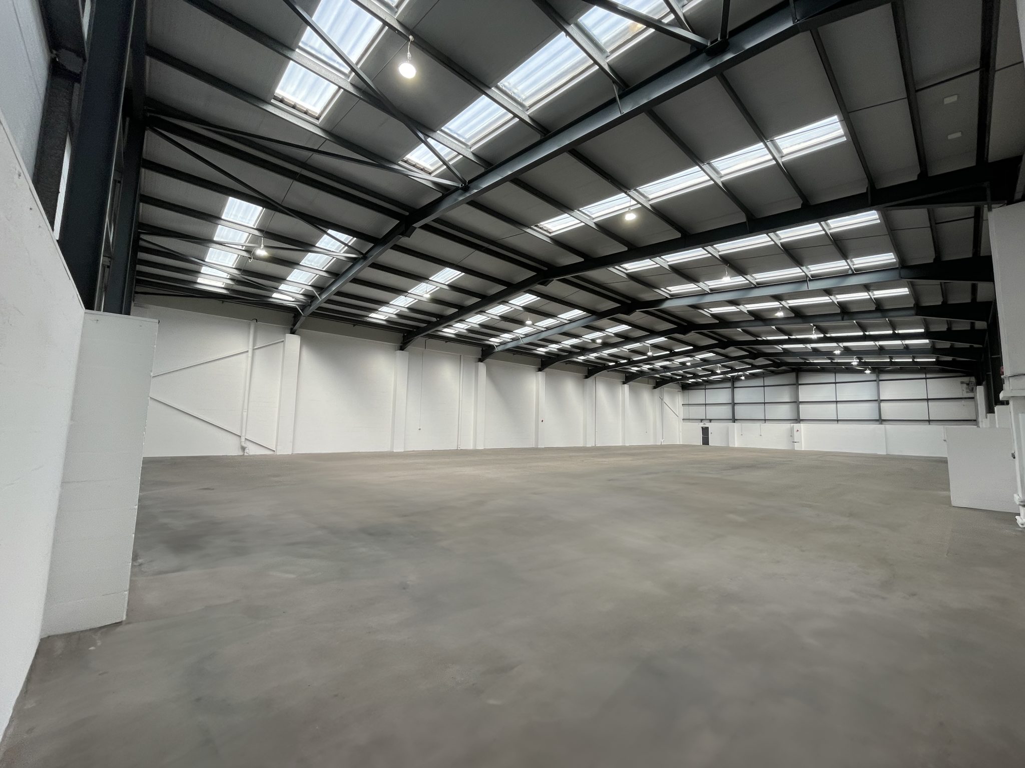 Unit 5 Washington Centre - inside warehouse